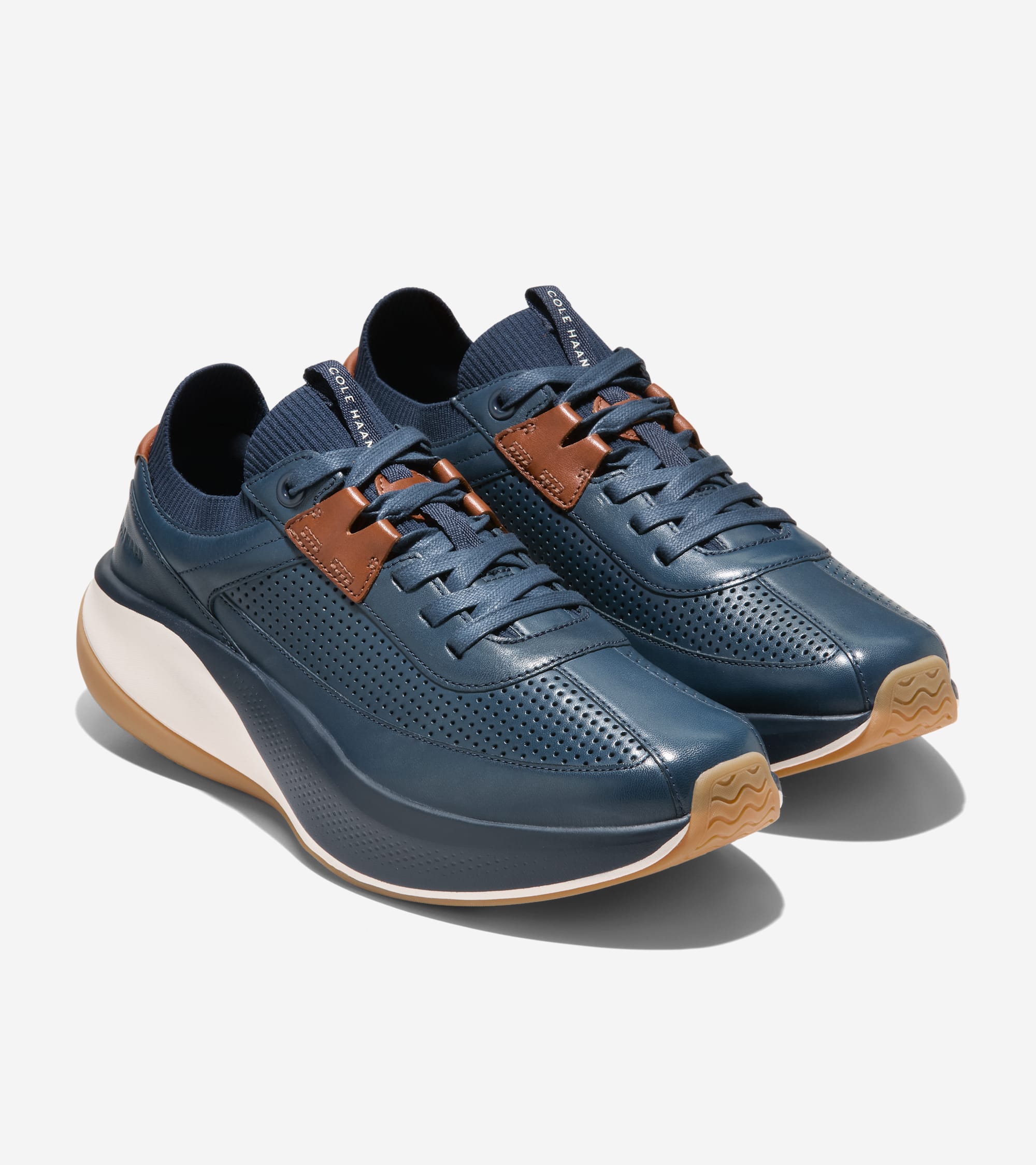 Men's GrandPrø All-Day Leather Running Shoes