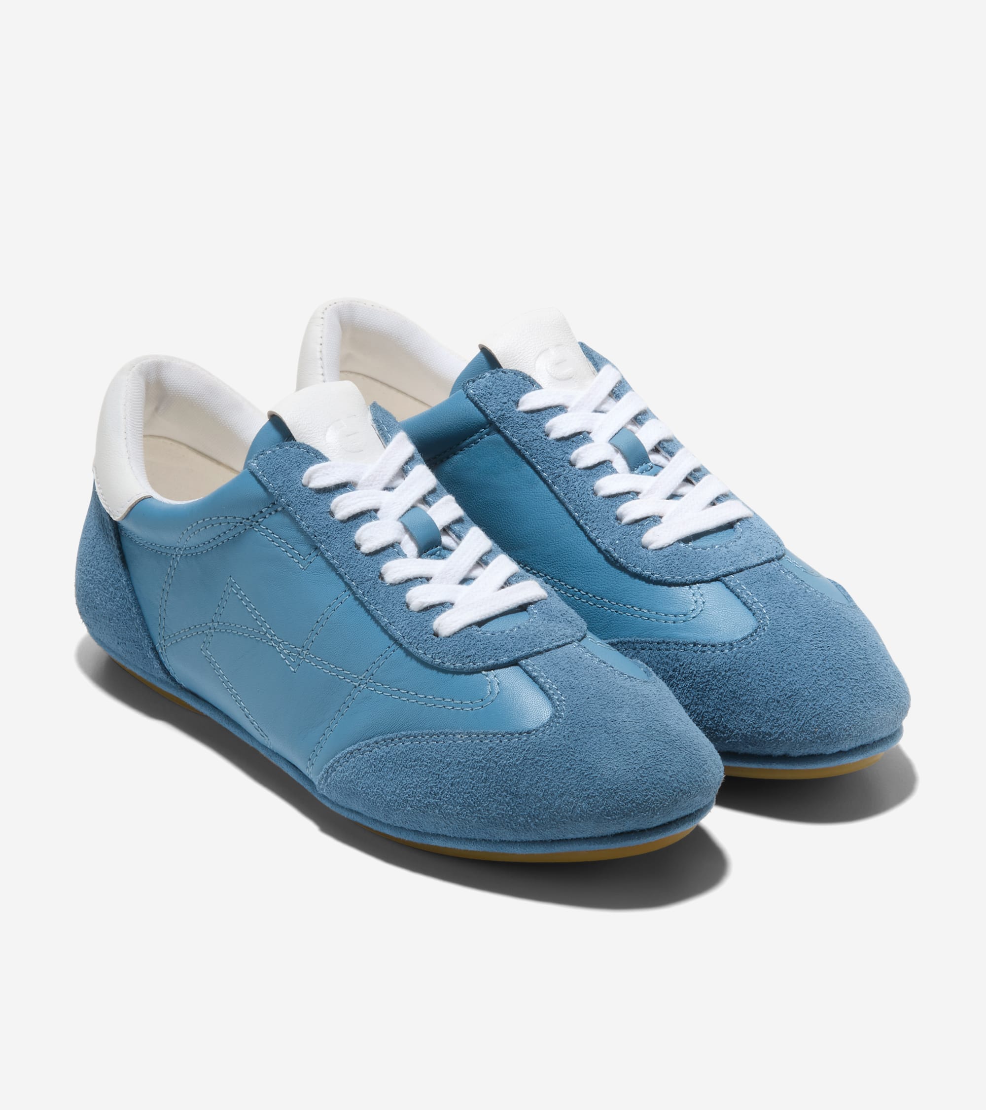 Women's GrandPrø Ardsley Travel Sneakers