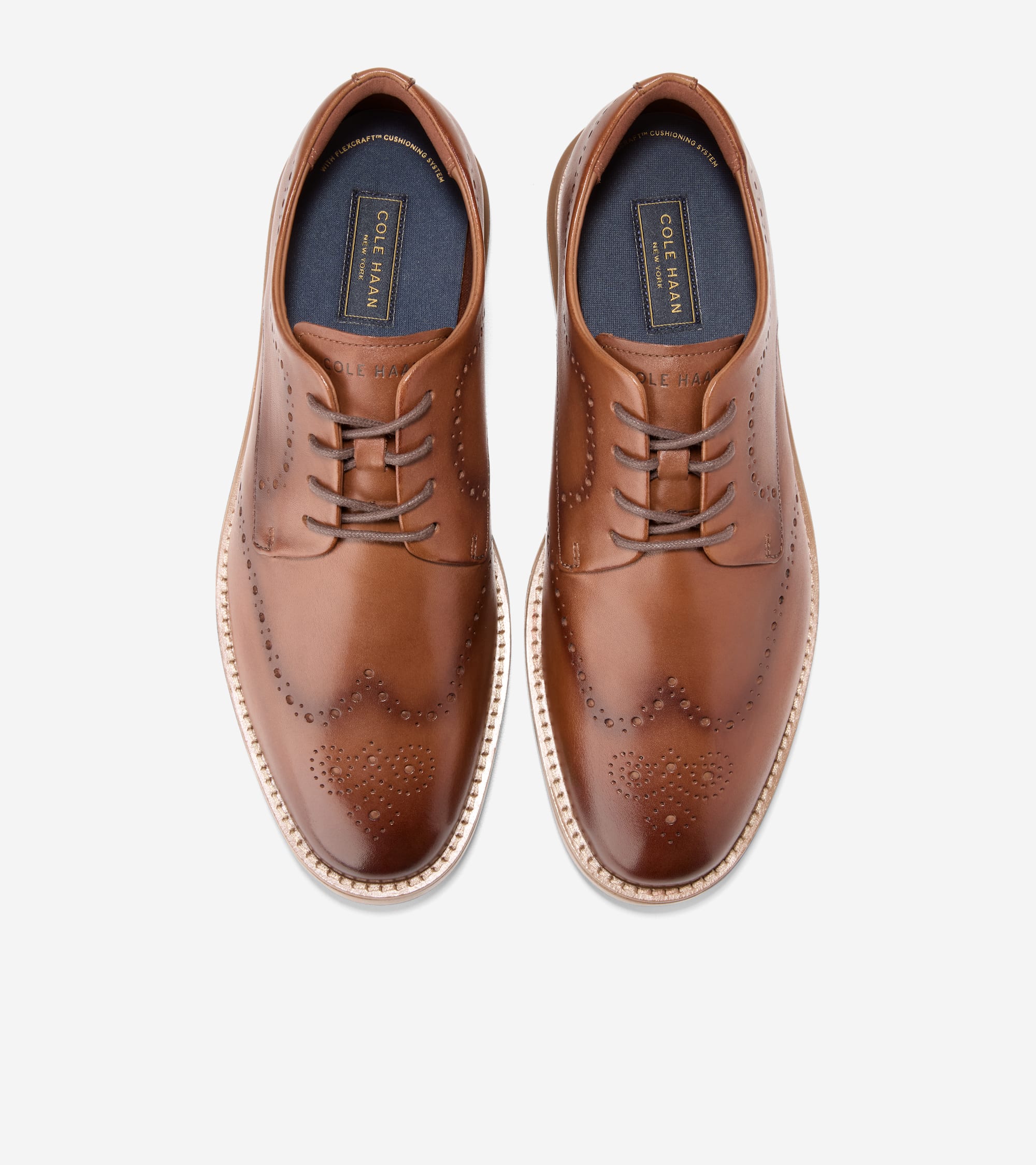 Men's Grand Neoclassic Flexcraft Wingtip Oxfords