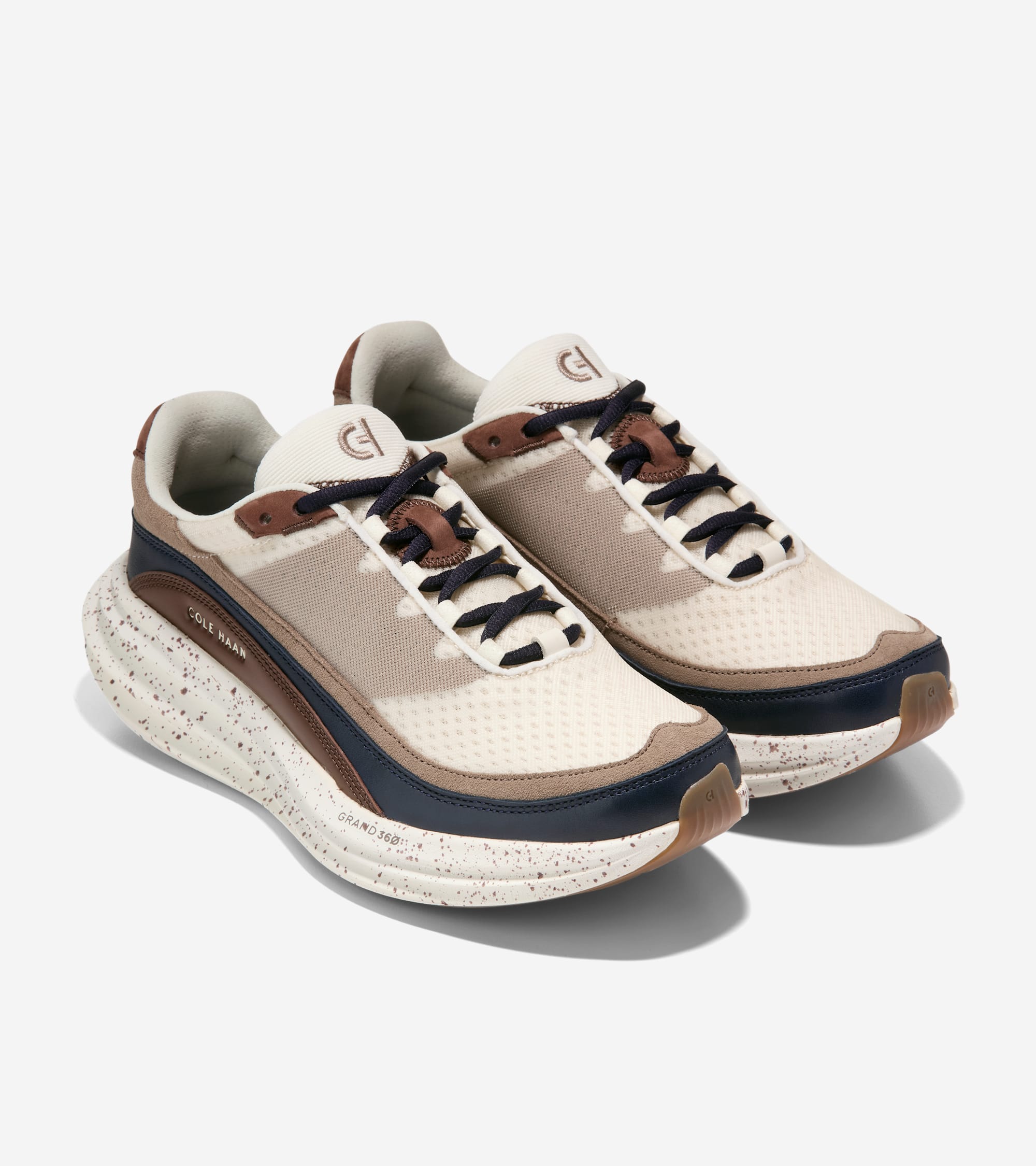 Men's ØriginalGrand Quadstar 2.0 Running Sneakers
